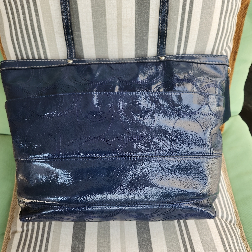 Coach 19198 Vintage Patent Leather Stitched Signature Tote/ Shoulder Bag - Picture 8 of 15